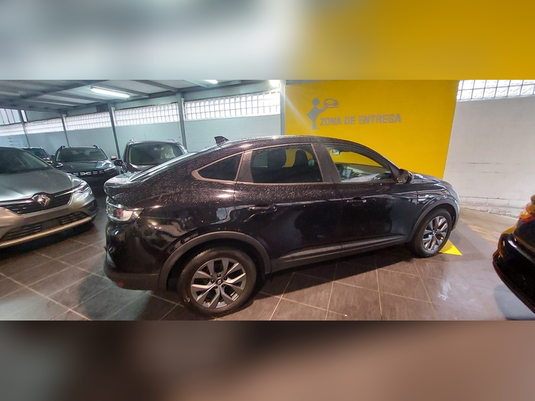 Renault Arkana 1.3 TCE 140CV foto 12